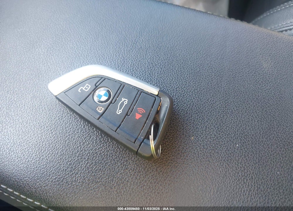 2021 BMW X4 M40I VIN: 5UX2V5C09M9D75570
