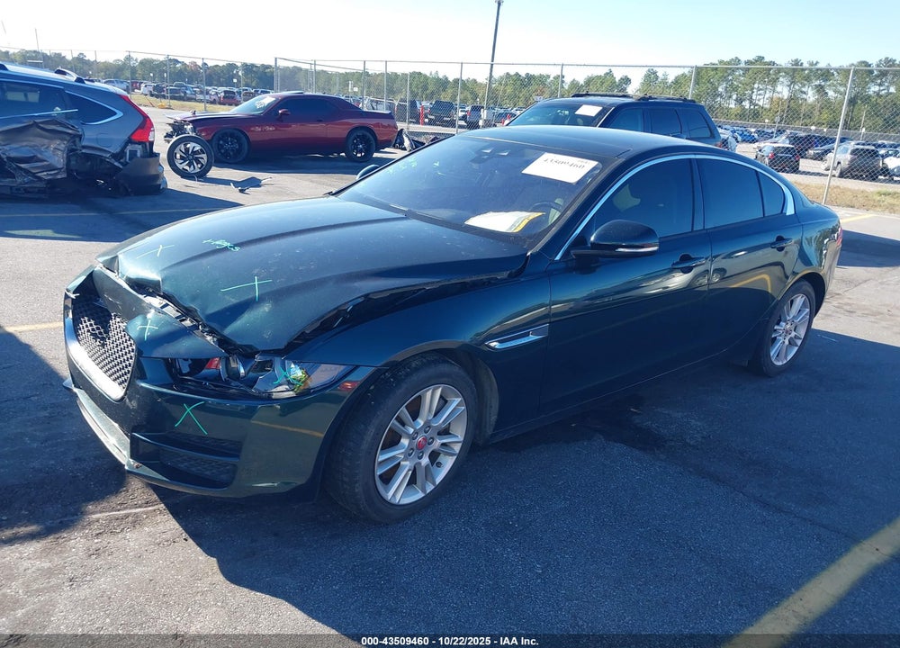 2017 JAGUAR XE VIN: SAJAD4BG3HA962052