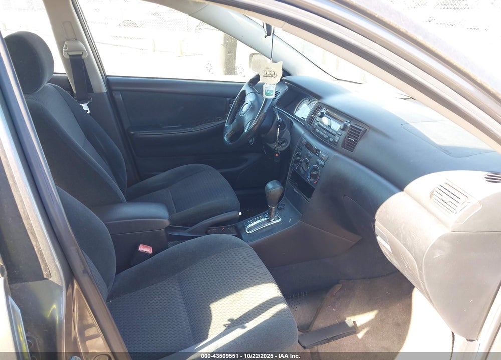 2008 TOYOTA COROLLA S VIN: 1NXBR32E98Z940208
