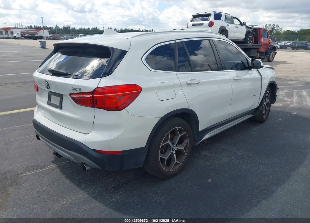 2017 BMW X1 SDRIVE28I VIN: WBXHU7C35H5H33042