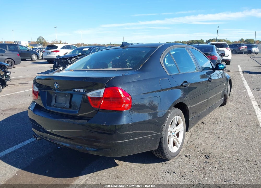 2008 BMW 328I VIN: WBAVA33518KX88571
