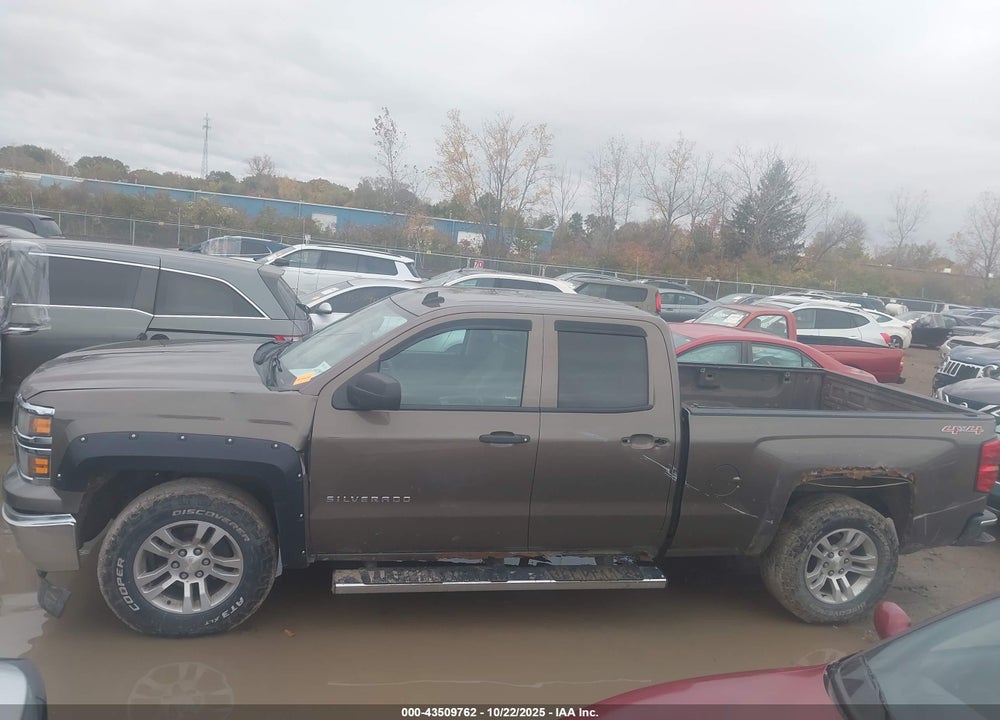 2014 CHEVROLET SILVERADO 1500 1LT VIN: 1GCVKREC2EZ218404