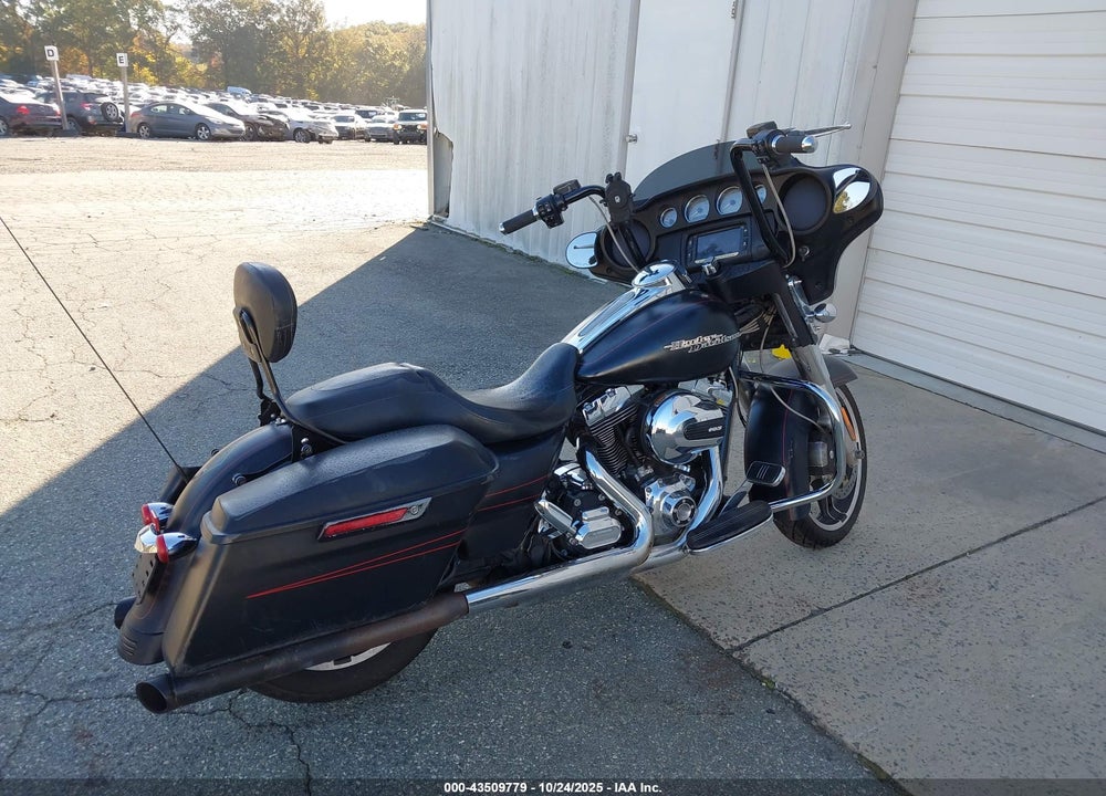 2015 HARLEY-DAVIDSON FLHXS STREET GLIDE SPECIAL VIN: 1HD1KRM13FB678629