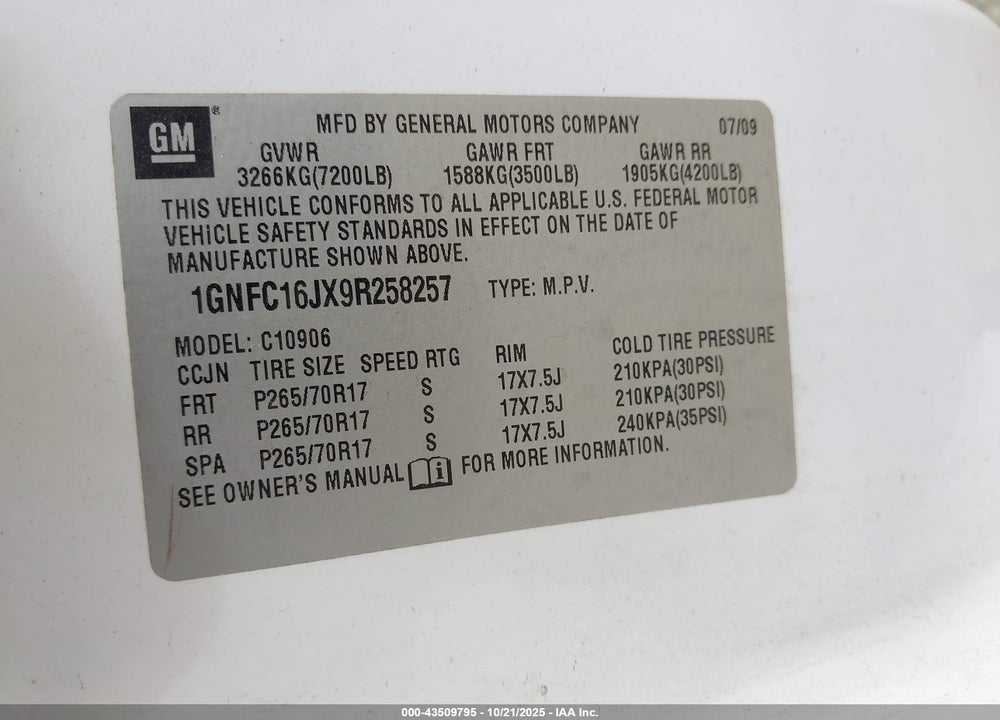 2009 CHEVROLET SUBURBAN 1500 LS VIN: 1GNFC16JX9R258257