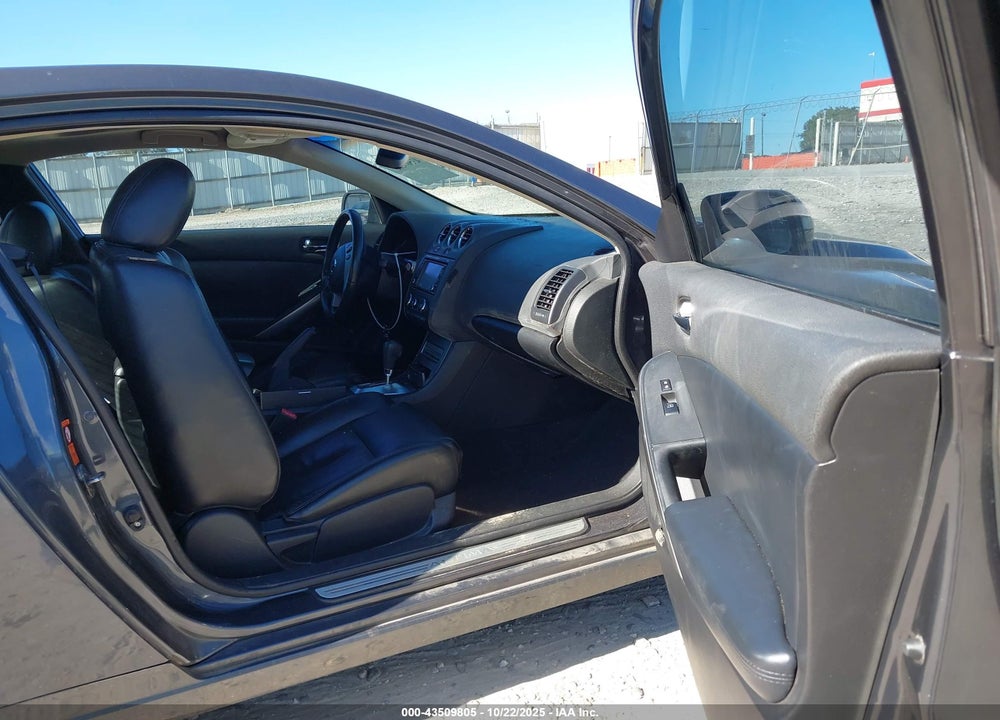 2008 NISSAN ALTIMA 3.5 SE VIN: 1N4BL24E98C173825