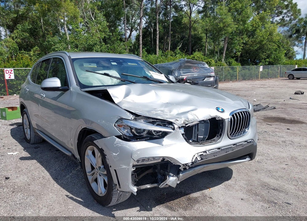 2019 BMW X3 VIN: 5UXTR7C52KLF35806