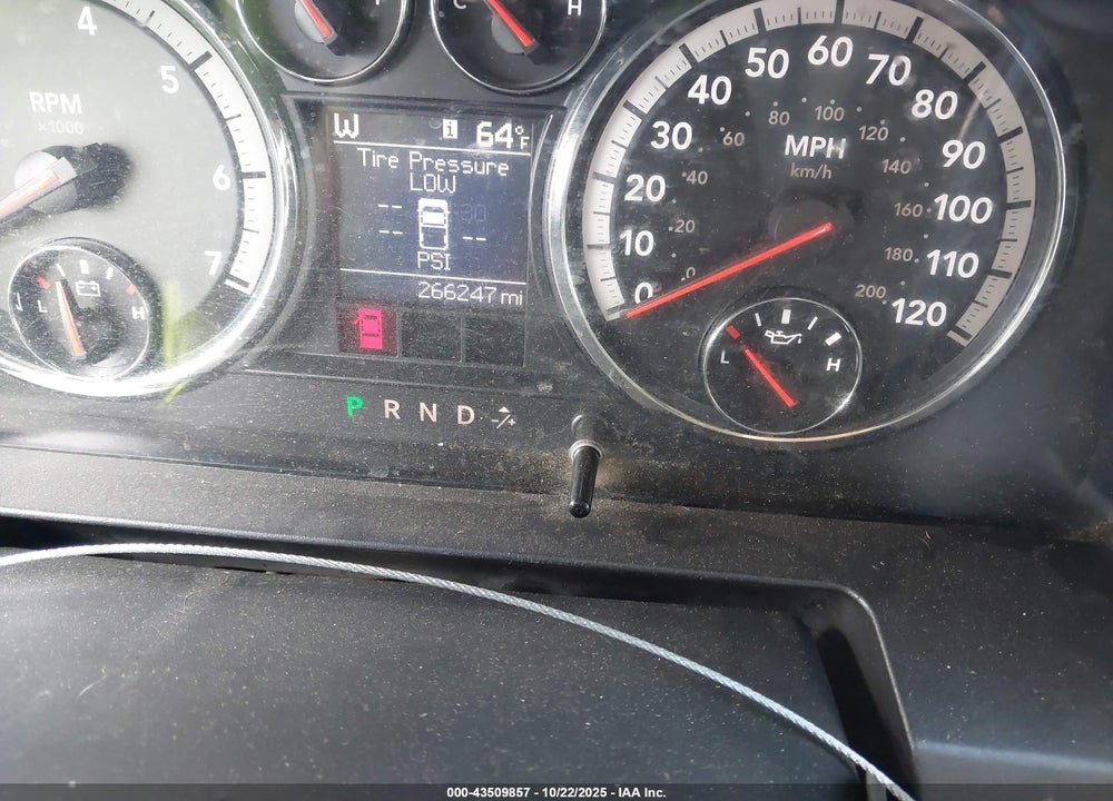 2011 RAM 1500 SLT VIN: 1D7RV1GT5BS551973