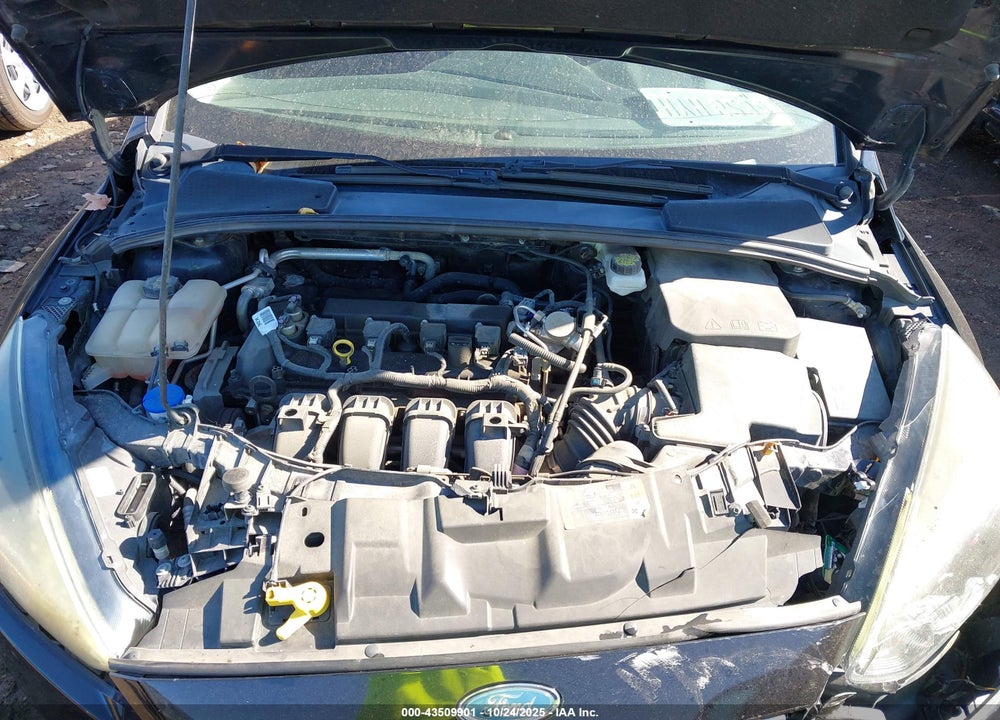 2017 FORD FOCUS SEL VIN: 1FADP3H25HL328096