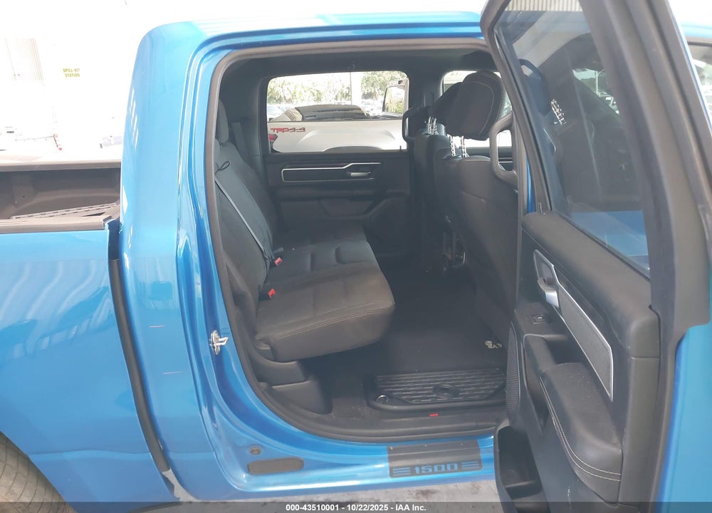 2020 RAM 1500 BIG HORN 4X4 5'7 BOX VIN: 1C6SRFFT2LN382923