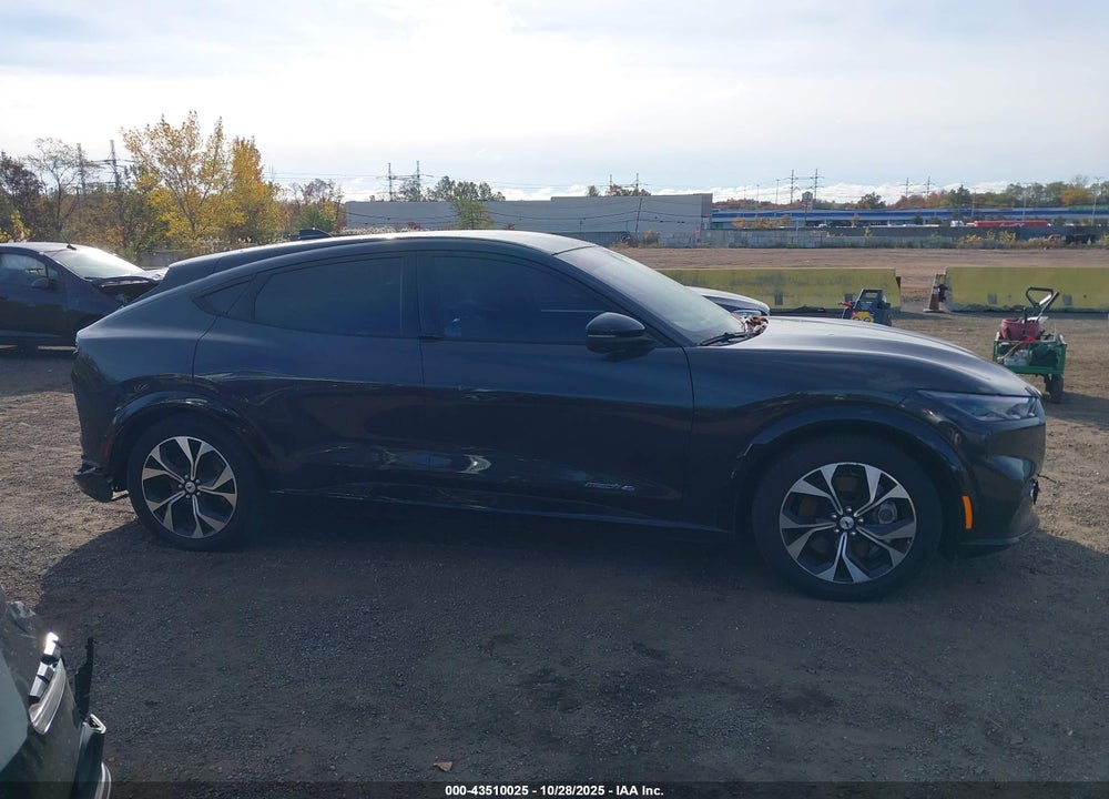 2022 FORD MUSTANG MACH-E PREMIUM VIN: 3FMTK3SU9NMA49514