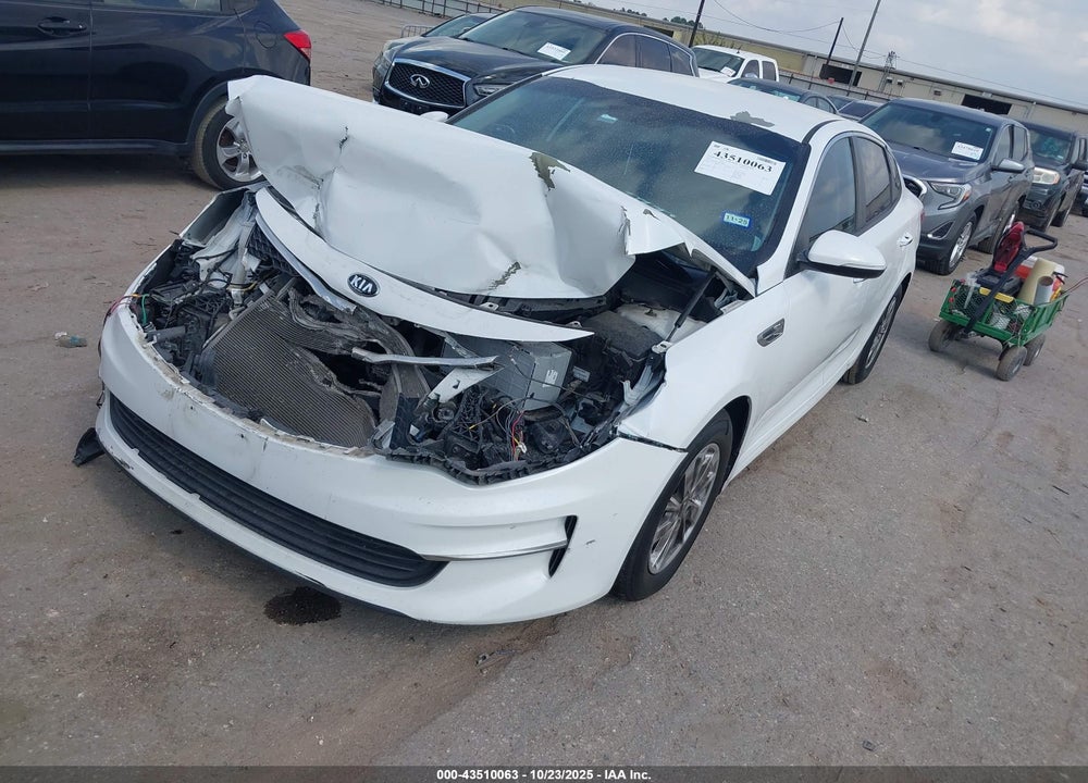 2018 KIA OPTIMA LX VIN: 5XXGT4L39JG180971