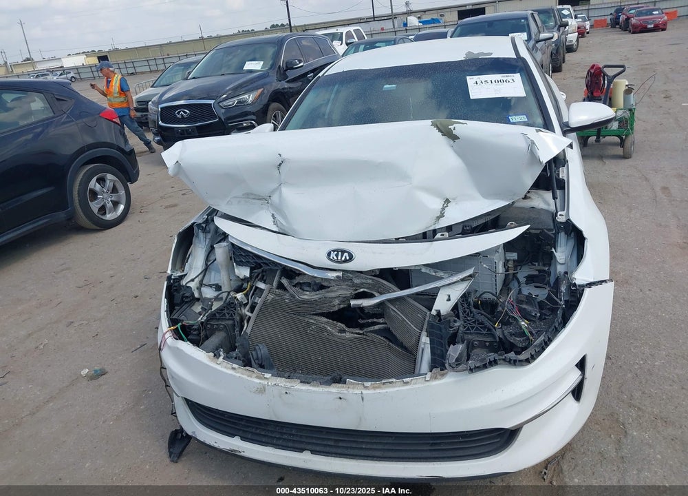 2018 KIA OPTIMA LX VIN: 5XXGT4L39JG180971