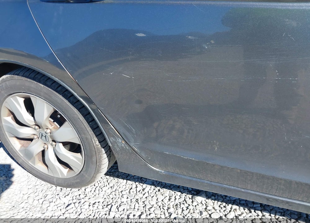 2009 HONDA ACCORD 2.4 EX-L VIN: 1HGCP268X9A014112