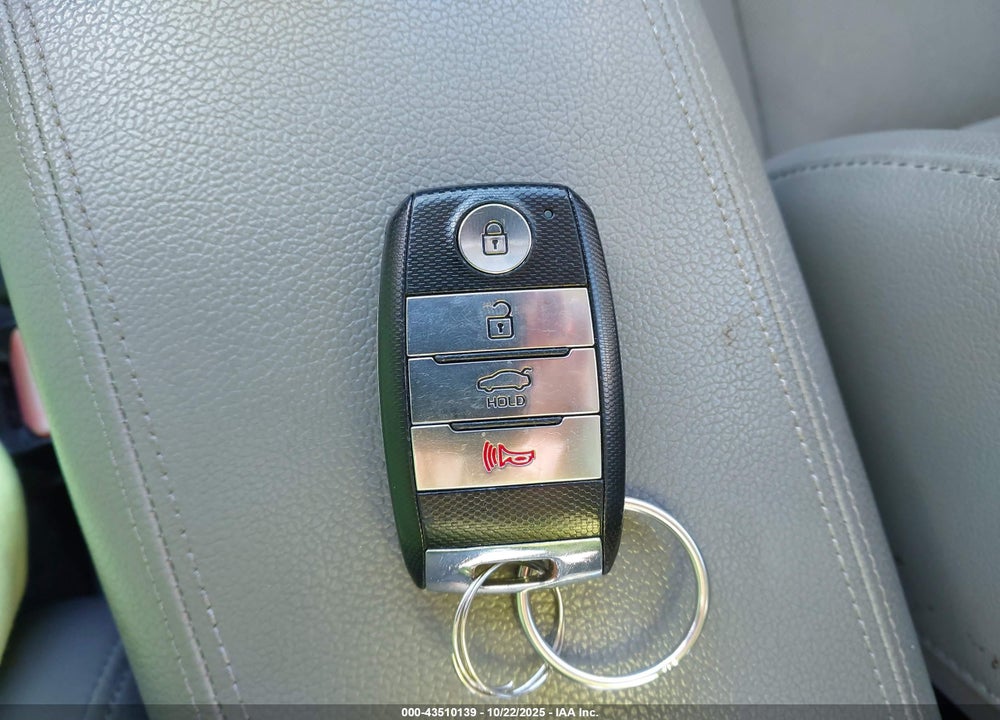 2016 KIA FORTE EX VIN: KNAFZ4A86G5553547