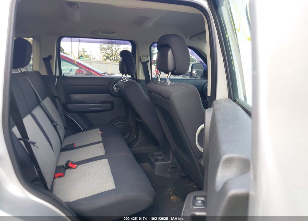 2010 DODGE NITRO VIN: 1D4PT4GK4AW163255