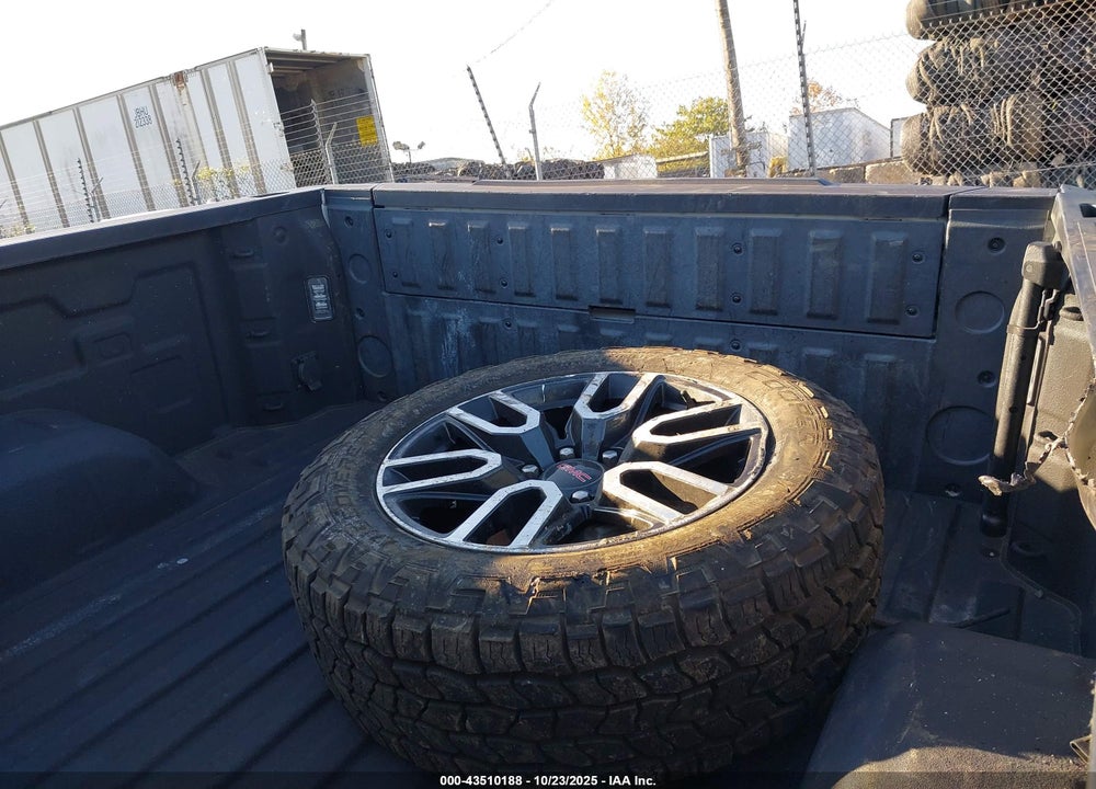 2019 GMC SIERRA 1500 AT4 VIN: 1GTP9EELXKZ218790