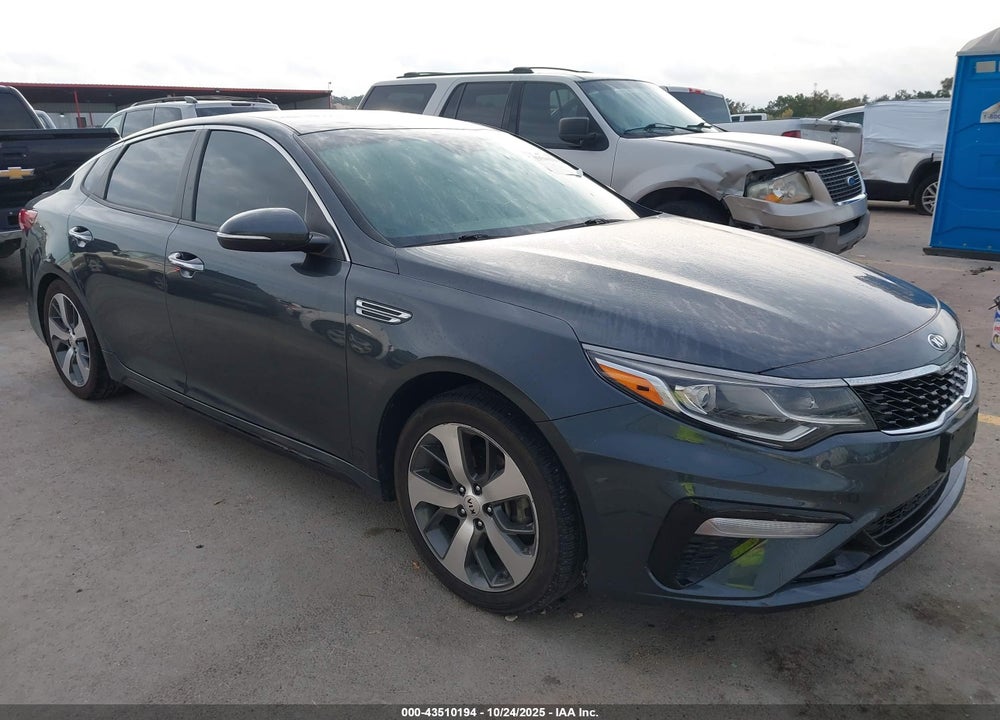 2020 KIA OPTIMA S VIN: 5XXGT4L30LG449328