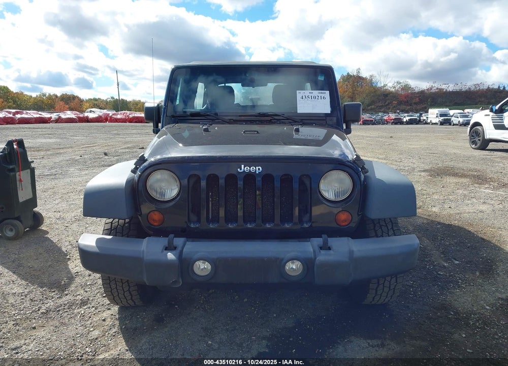 2013 JEEP WRANGLER UNLIMITED SPORT VIN: 1C4BJWDG0DL688747