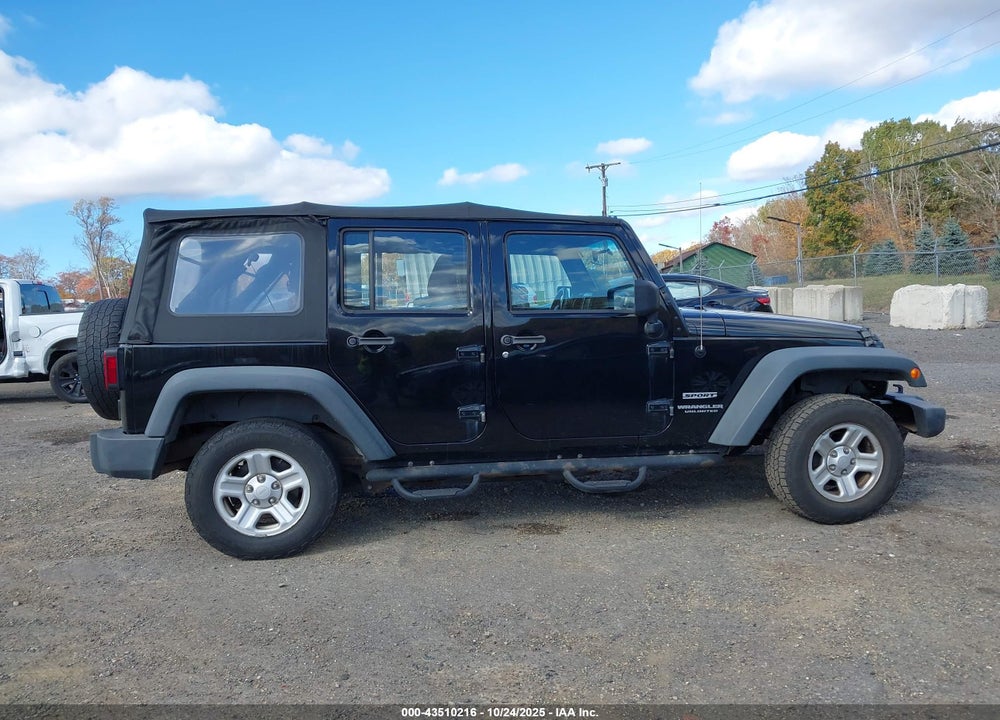 2013 JEEP WRANGLER UNLIMITED SPORT VIN: 1C4BJWDG0DL688747