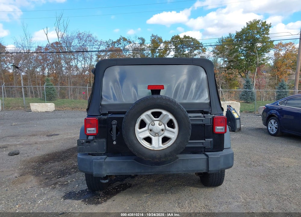 2013 JEEP WRANGLER UNLIMITED SPORT VIN: 1C4BJWDG0DL688747