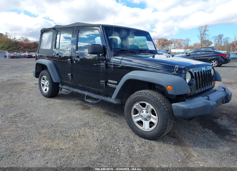 2013 JEEP WRANGLER UNLIMITED SPORT VIN: 1C4BJWDG0DL688747