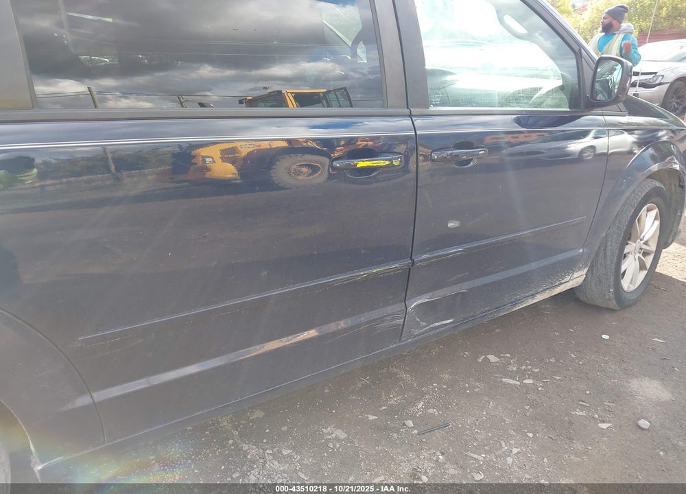 2013 DODGE GRAND CARAVAN SXT VIN: 2C4RDGCG9DR568241