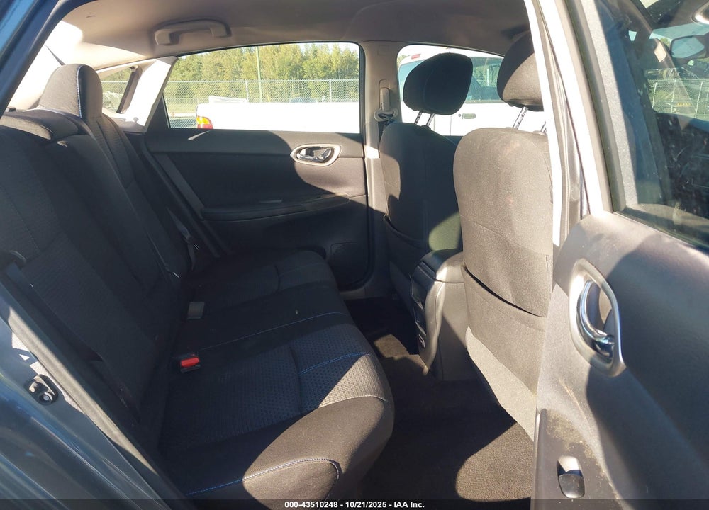 2017 NISSAN SENTRA VIN: 3N1AB7AP8HY398212