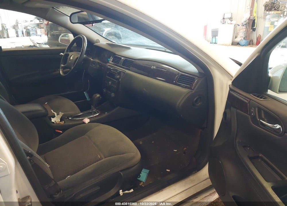 2012 CHEVROLET IMPALA VIN: 2G1WB5E31C1163892