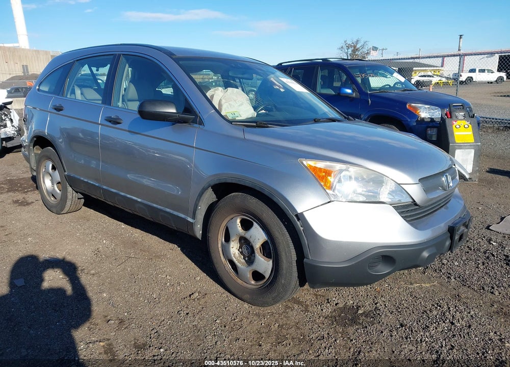 2008 HONDA CR-V LX VIN: JHLRE48348C010056