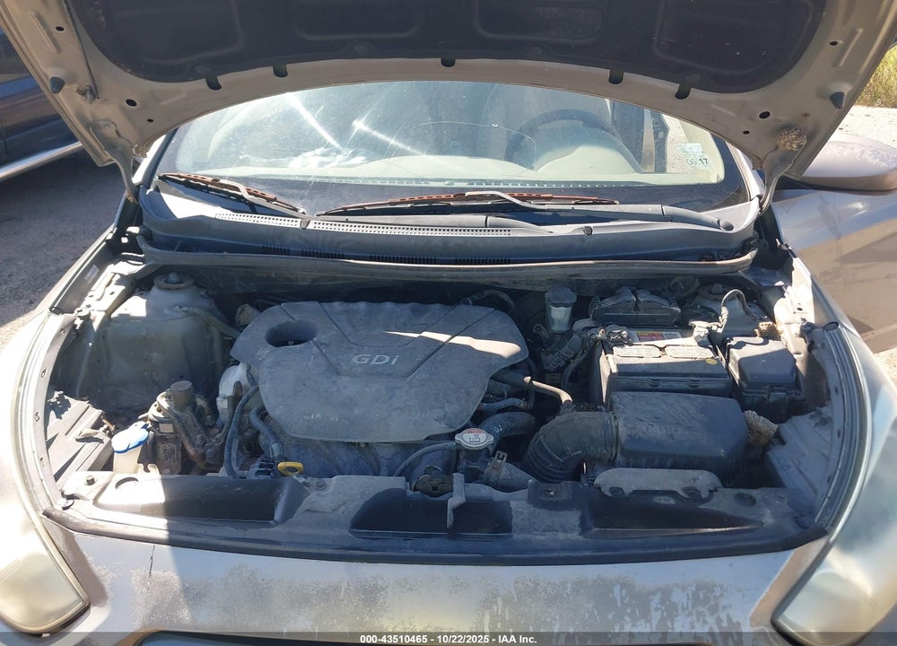 2012 HYUNDAI ACCENT VIN: KMHCU4AE6CU184226