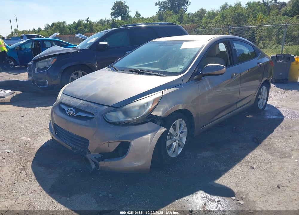 2012 HYUNDAI ACCENT VIN: KMHCU4AE6CU184226