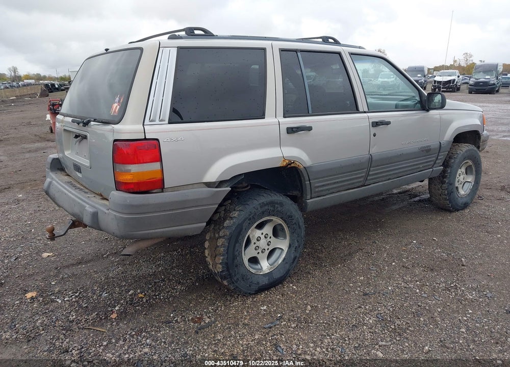 1996 JEEP GRAND CHEROKEE LAREDO VIN: 1J4GZ58S7TC179951