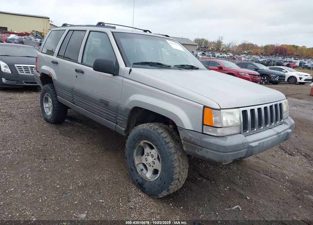 1996 JEEP GRAND CHEROKEE LAREDO VIN: 1J4GZ58S7TC179951