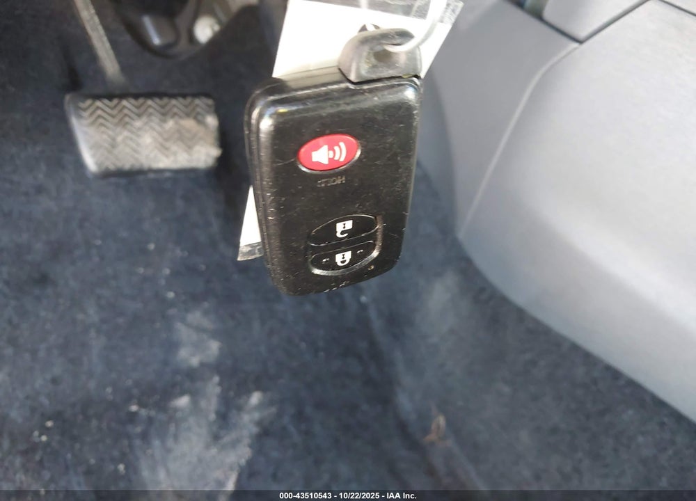 2012 TOYOTA PRIUS V TWO VIN: JTDZN3EU4C3129772