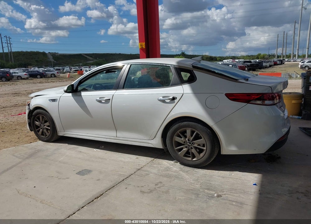 2016 KIA OPTIMA LX TURBO VIN: 5XXGT4L14GG079649