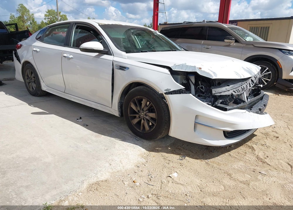 2016 KIA OPTIMA LX TURBO VIN: 5XXGT4L14GG079649