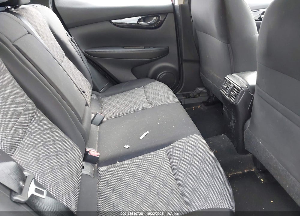 2021 NISSAN ROGUE SPORT VIN: JN1BJ1BW6MW450643