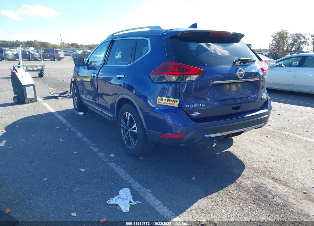 2018 NISSAN ROGUE SL VIN: JN8AT2MV6JW319208
