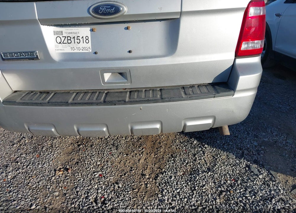 2010 FORD ESCAPE VIN: 1FMCU9D78AKD30127