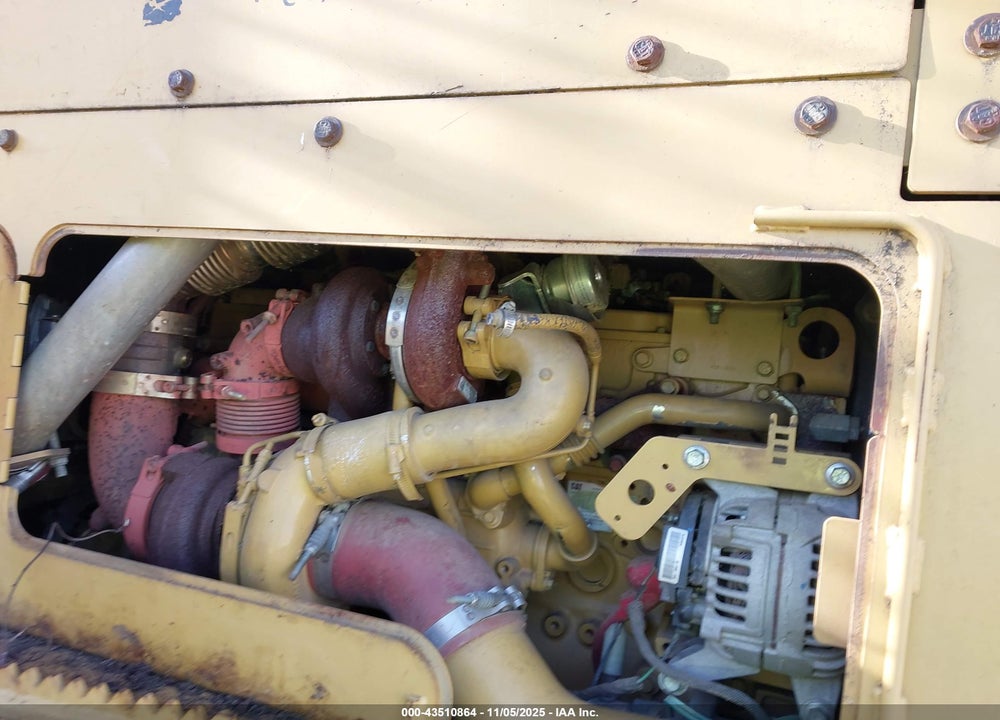 2015 CATERPILLAR CAT 525D VIN: CAT0525DAGKP00338