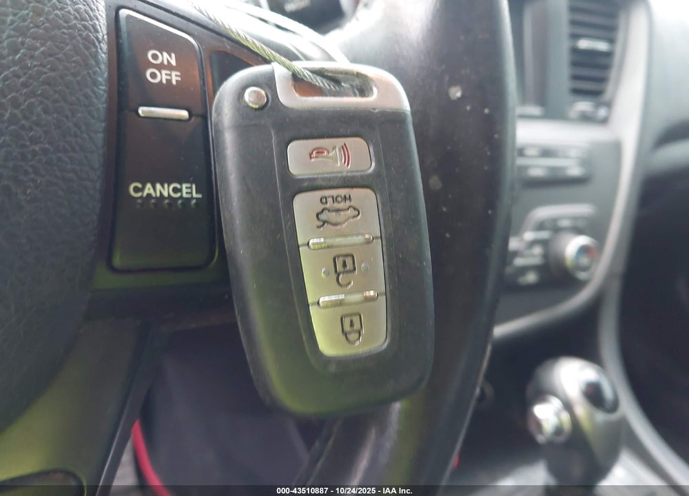 2011 KIA OPTIMA SX VIN: KNAGR4A66B5162040