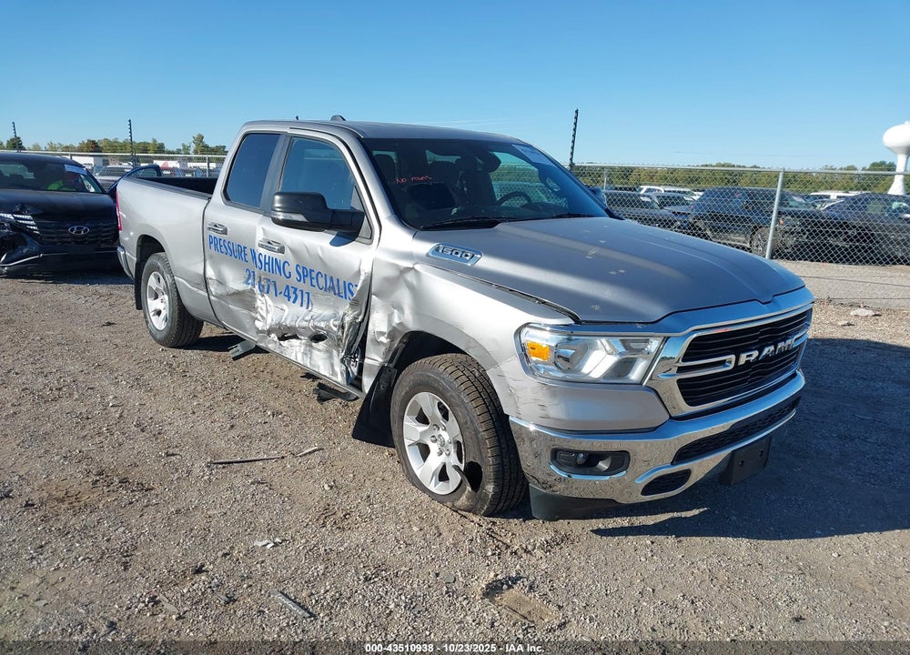 2019 RAM 1500 BIG HORN/LONE STAR  4X2 6'4 BOX VIN: 1C6RREBG2KN720482