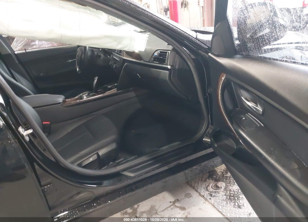 2015 BMW 320I VIN: WBA3B1G54FNT07713