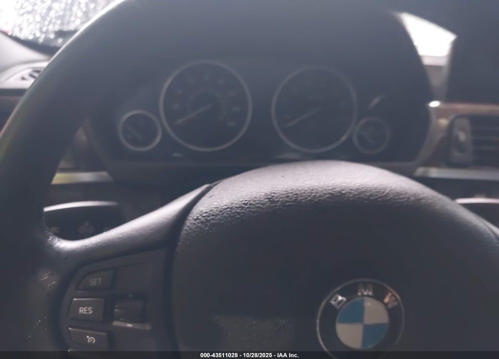 2015 BMW 320I VIN: WBA3B1G54FNT07713