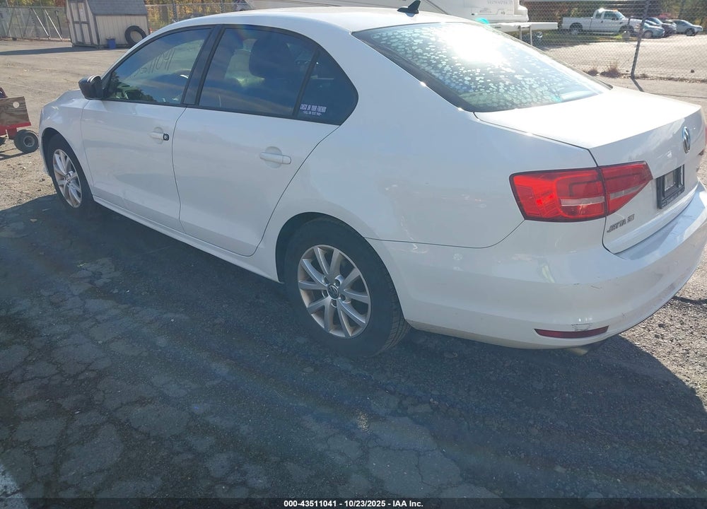 2015 VOLKSWAGEN JETTA VIN: 3VWD17AJ1FM232401