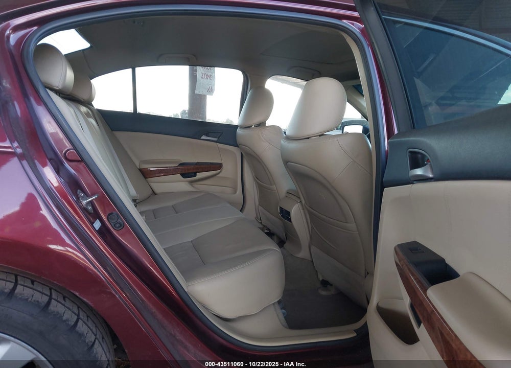 2012 HONDA ACCORD 2.4 EX-L VIN: 1HGCP2F87CA058057