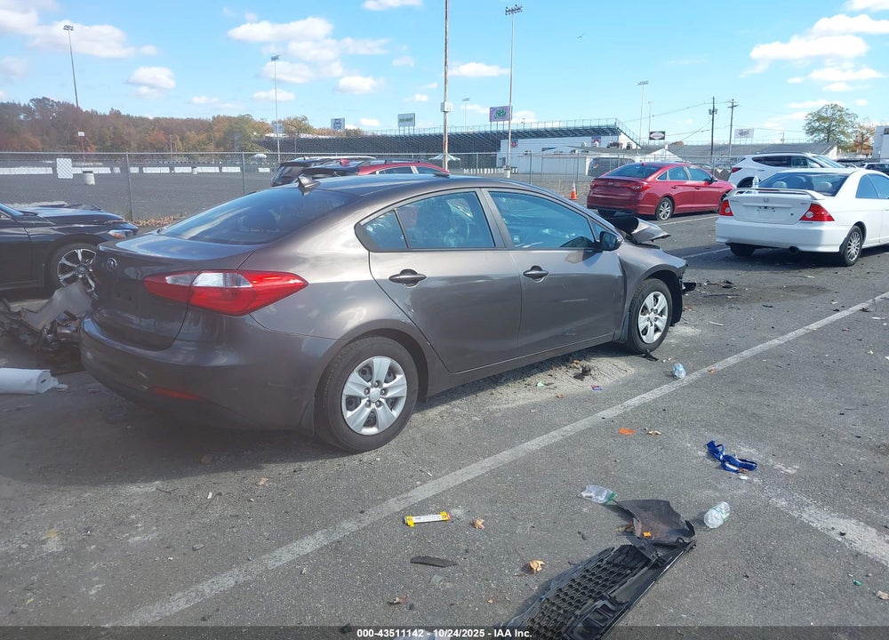 2015 KIA FORTE VIN: KNAFX4A63F5288475