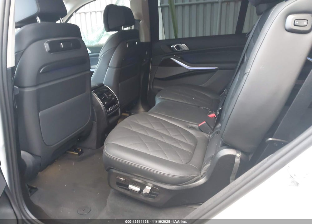 2026 BMW X7 VIN: 5UX23EM00T9192266