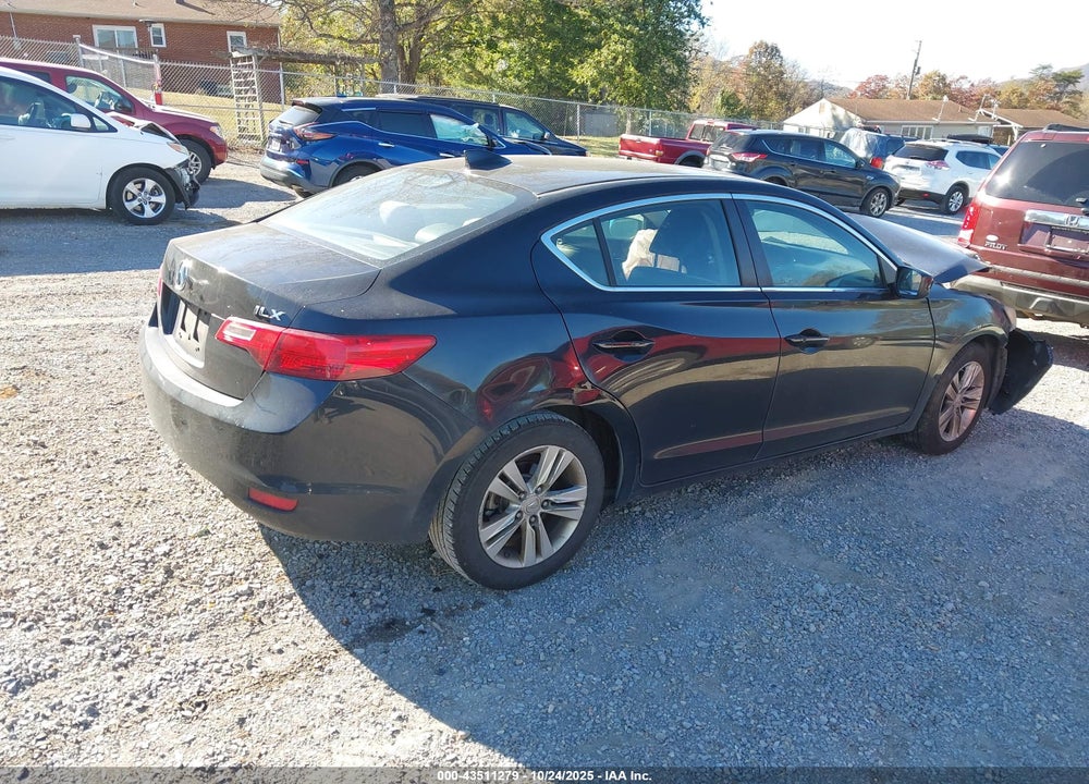 2013 ACURA ILX 2.0L VIN: 19VDE1F3XDE003343