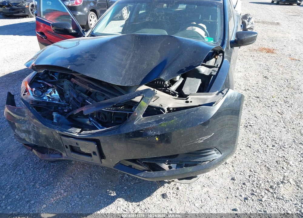 2013 ACURA ILX 2.0L VIN: 19VDE1F3XDE003343